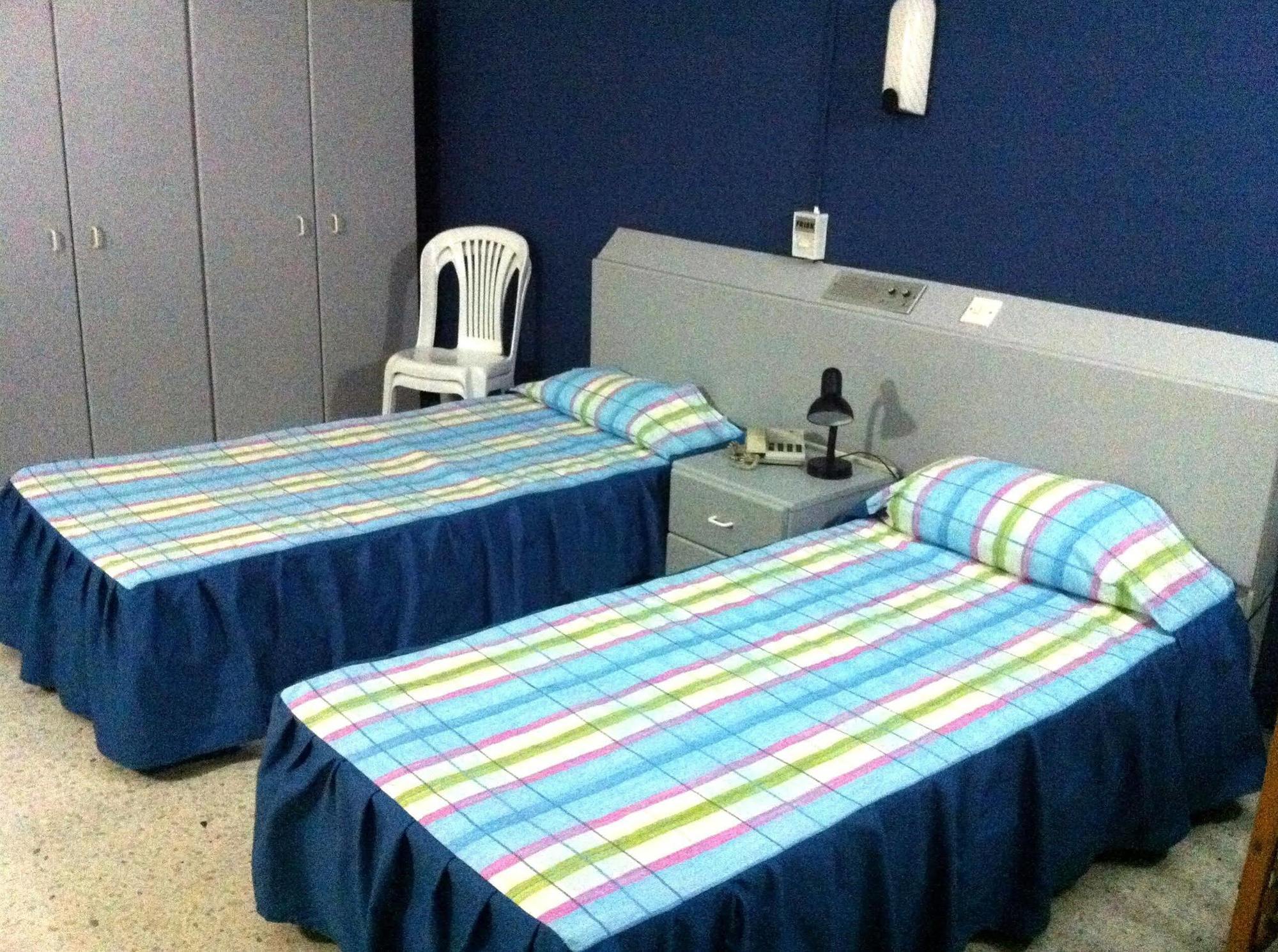 Roma Hotel Слима Екстериор снимка